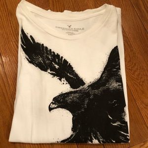 Men’s American Eagle White Graphic T-Shirt  - M